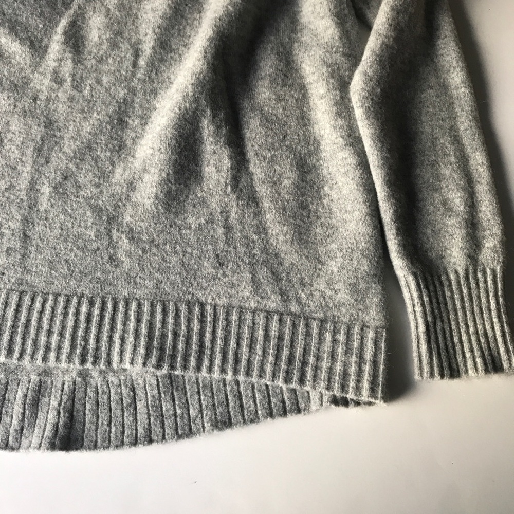 J Crew Turtleneck sweater in supersoft yarn Grey XXS - Picture 10 of 11